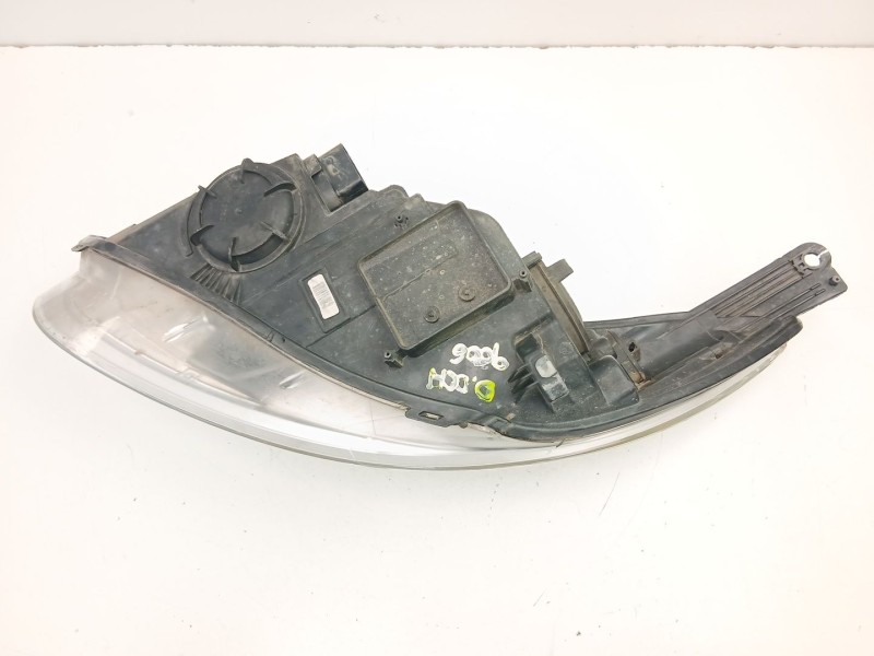 Recambio de faro derecho para ford focus iii 1.6 tdci referencia OEM IAM BM5113W029AK  