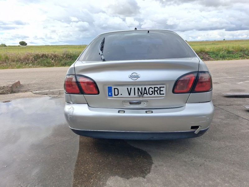 nissan primera (p11) del año 1996