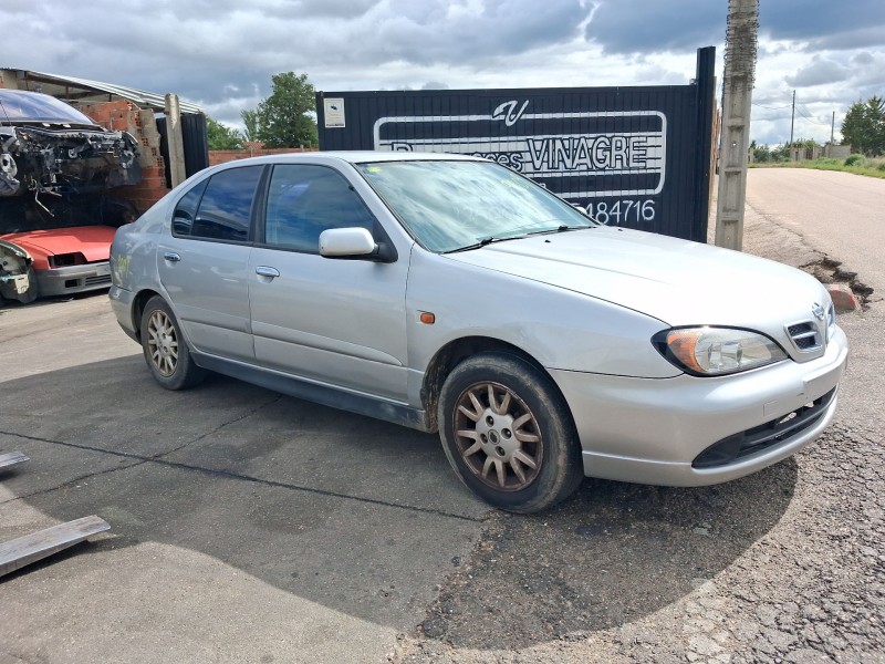 nissan primera (p11) del año 1996