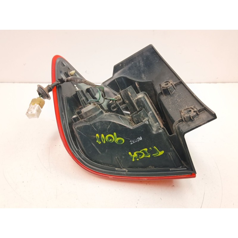 Recambio de piloto trasero derecho para mitsubishi asx (ga_w_) 1.8 di-d (ga6w) referencia OEM IAM 8330A690  