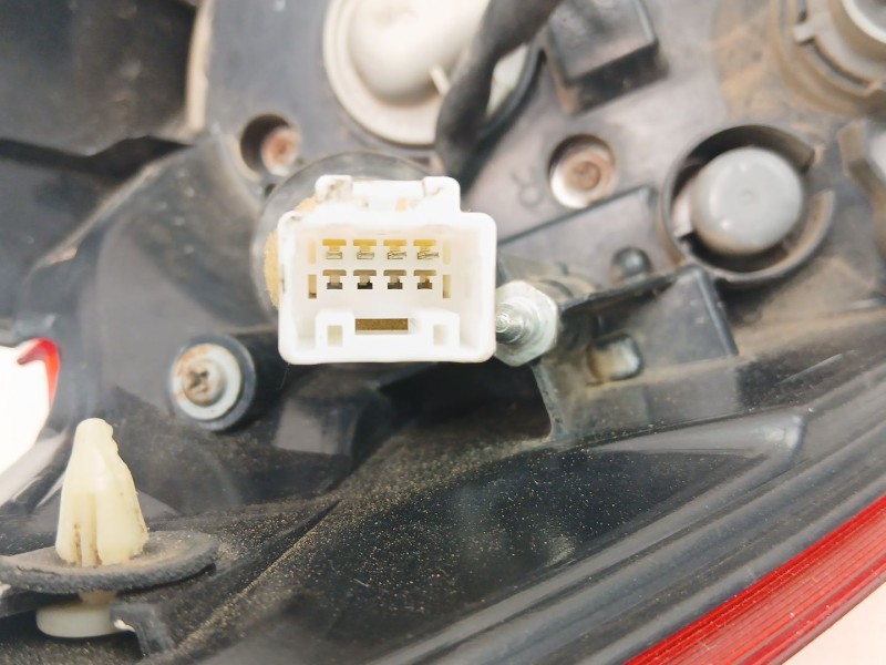 Recambio de piloto trasero derecho para mitsubishi asx (ga_w_) 1.8 di-d (ga6w) referencia OEM IAM 8330A690  