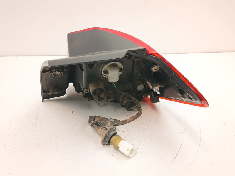 Recambio de piloto trasero izquierdo para mitsubishi asx (ga_w_) 1.8 di-d (ga6w) referencia OEM IAM 8330A689  
