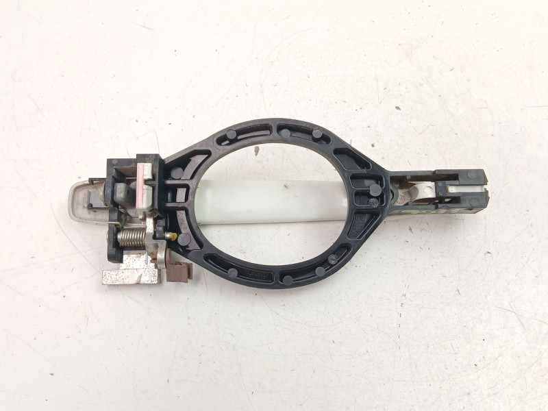 Recambio de manilla trasera derecha para mitsubishi asx (ga_w_) 1.8 di-d (ga6w) referencia OEM IAM 5746A088  