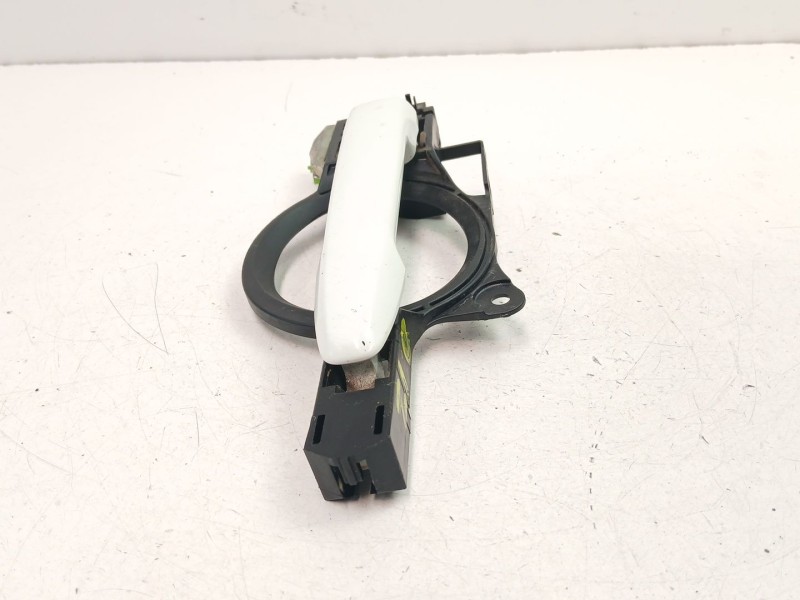 Recambio de manilla delantera izquierda para mitsubishi asx (ga_w_) 1.8 di-d (ga6w) referencia OEM IAM 5716A307  