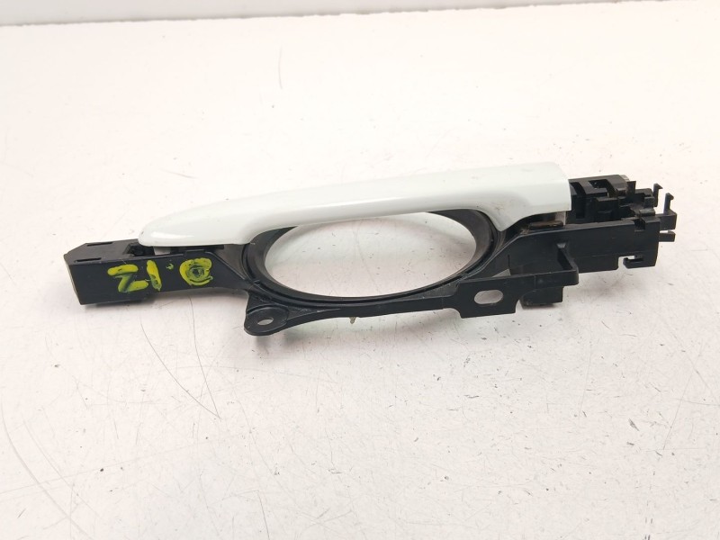 Recambio de manilla delantera izquierda para mitsubishi asx (ga_w_) 1.8 di-d (ga6w) referencia OEM IAM 5716A307  