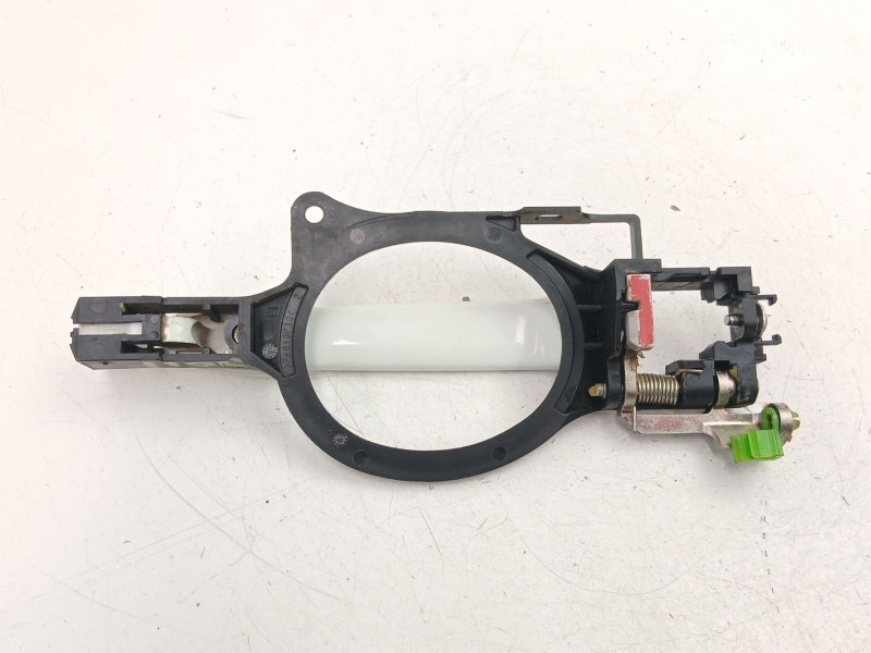 Recambio de manilla delantera izquierda para mitsubishi asx (ga_w_) 1.8 di-d (ga6w) referencia OEM IAM 5716A307  
