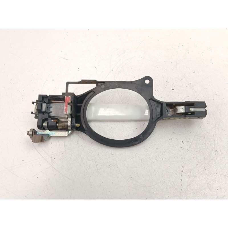 Recambio de manilla delantera derecha para mitsubishi asx (ga_w_) 1.8 di-d (ga6w) referencia OEM IAM 5716A308  
