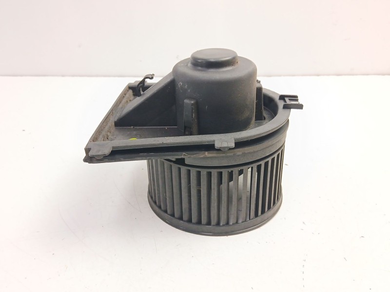 Recambio de motor calefaccion para seat ibiza ii (6k1) 1.4 i referencia OEM IAM 1J819021A  