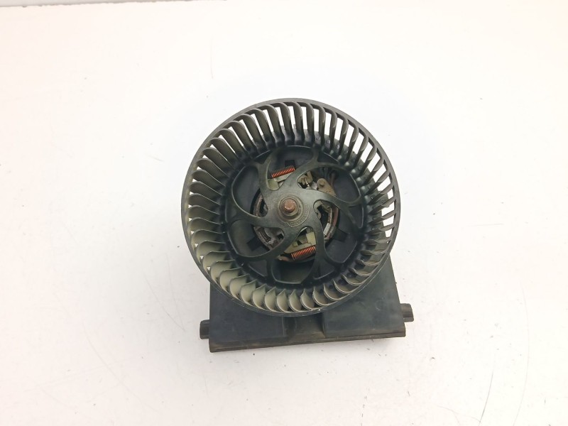 Recambio de motor calefaccion para seat ibiza ii (6k1) 1.4 i referencia OEM IAM 1J819021A  