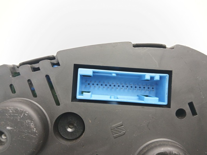 Recambio de cuadro instrumentos para seat ibiza ii (6k1) 1.4 i referencia OEM IAM 6K0920850  