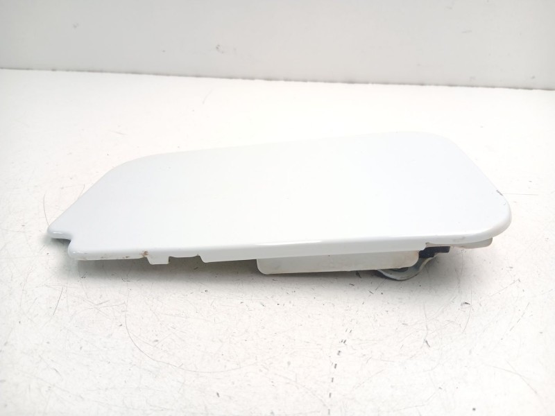 Recambio de tapa exterior combustible para dacia dokker ambiance referencia OEM IAM 788330558R  