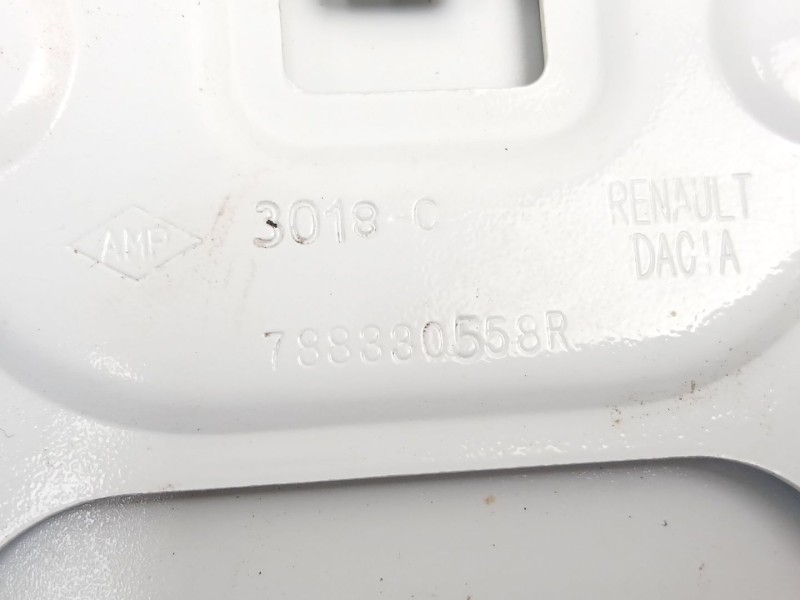Recambio de tapa exterior combustible para dacia dokker ambiance referencia OEM IAM 788330558R  
