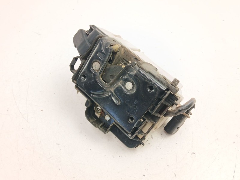 Recambio de cerradura puerta trasera izquierda para seat ibiza ii (6k1) 1.4 i referencia OEM IAM 6K4839015G  