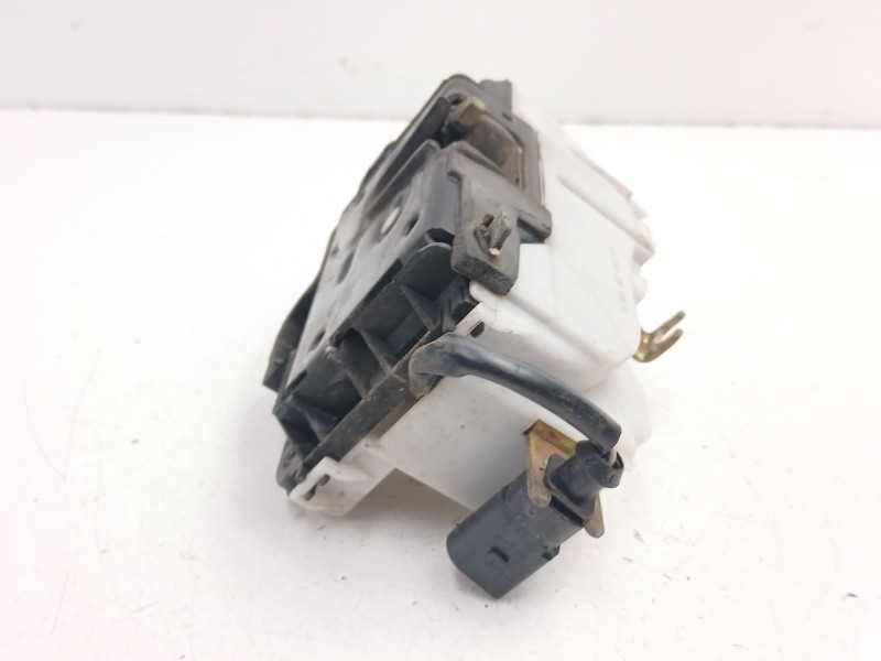 Recambio de cerradura puerta trasera izquierda para seat ibiza ii (6k1) 1.4 i referencia OEM IAM 6K4839015G  