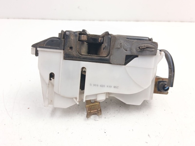 Recambio de cerradura puerta trasera derecha para seat ibiza ii (6k1) 1.4 i referencia OEM IAM 6K4839016G  