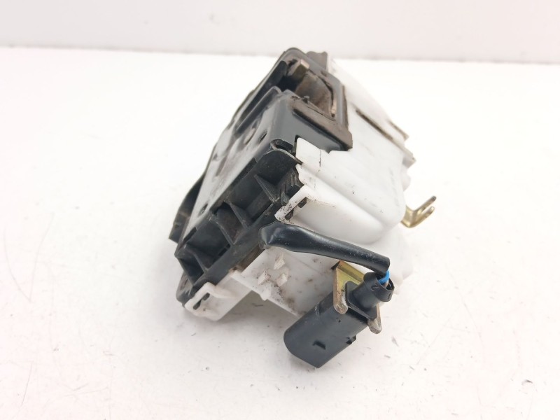 Recambio de cerradura puerta delantera izquierda para seat ibiza ii (6k1) 1.4 i referencia OEM IAM 6K4837015D  
