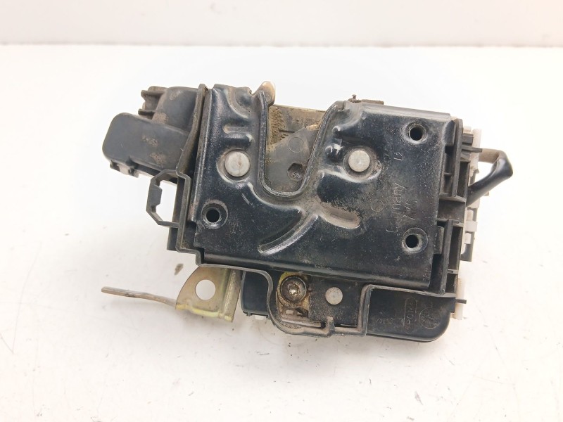 Recambio de cerradura puerta delantera izquierda para seat ibiza ii (6k1) 1.4 i referencia OEM IAM 6K4837015D  