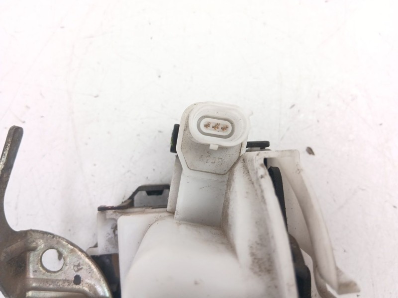 Recambio de cerradura puerta delantera derecha para seat ibiza ii (6k1) 1.4 i referencia OEM IAM 6K4837016D  