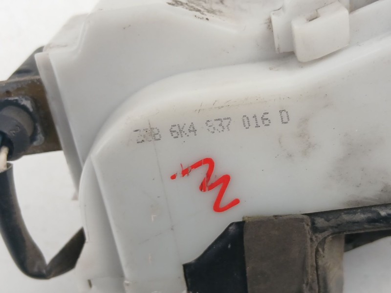 Recambio de cerradura puerta delantera derecha para seat ibiza ii (6k1) 1.4 i referencia OEM IAM 6K4837016D  