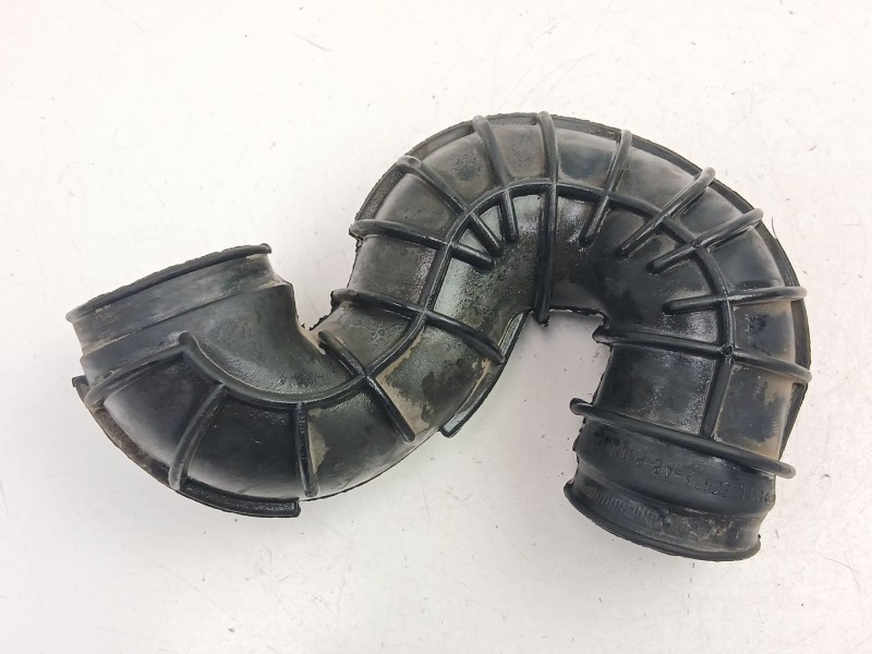 Recambio de tubo admision para ford escort vi sedán (gal, afl) 1.8 td referencia OEM IAM 97FF9C623AB  