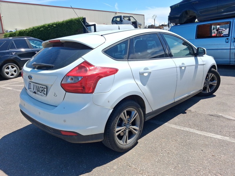 Recambio de carroceria para ford focus iii 1.6 tdci referencia OEM IAM   