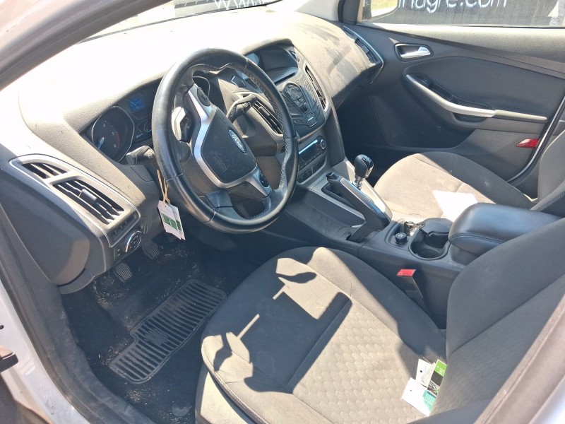 Recambio de carroceria para ford focus iii 1.6 tdci referencia OEM IAM   