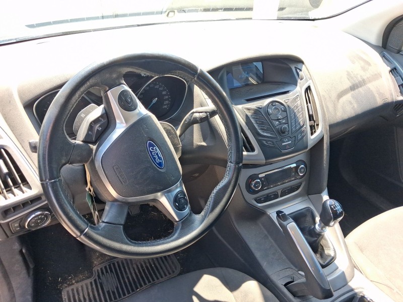 Recambio de carroceria para ford focus iii 1.6 tdci referencia OEM IAM   
