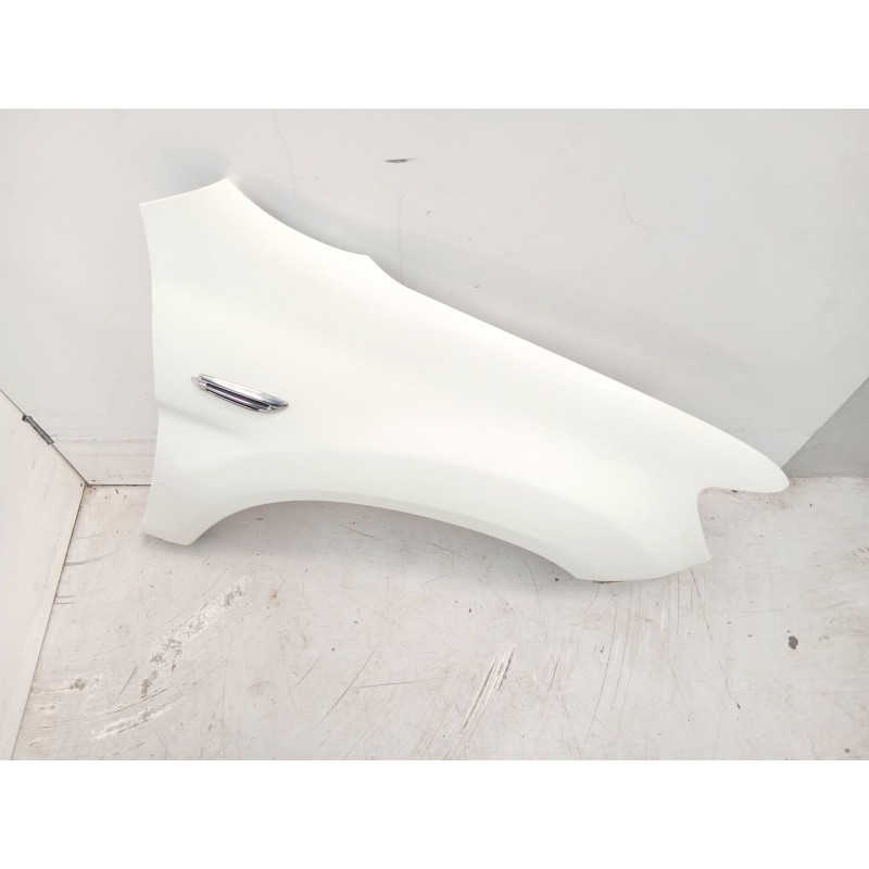 Recambio de aleta delantera derecha para mitsubishi asx (ga_w_) 1.8 di-d (ga6w) referencia OEM IAM 5220F466  