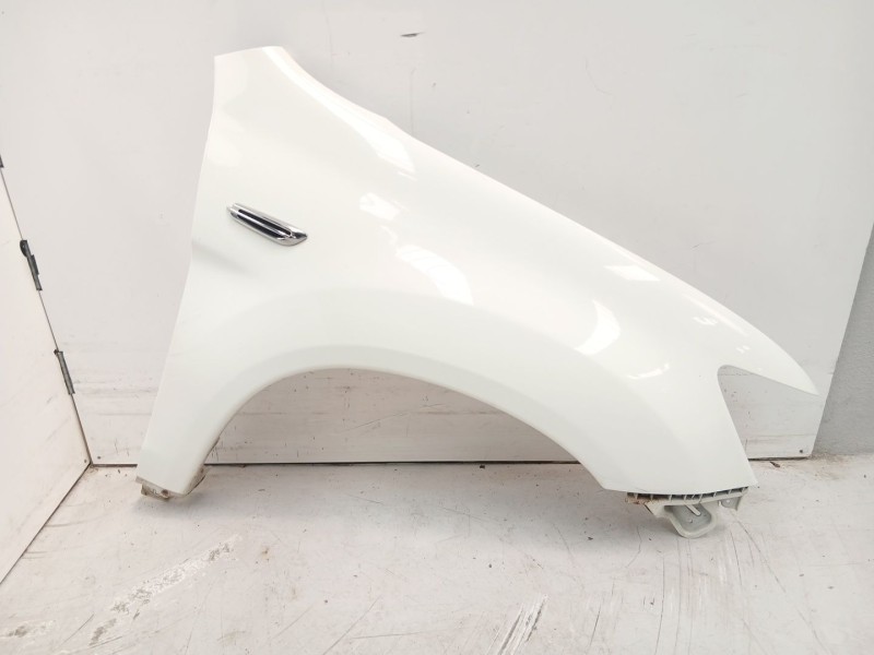 Recambio de aleta delantera derecha para mitsubishi asx (ga_w_) 1.8 di-d (ga6w) referencia OEM IAM 5220F466  