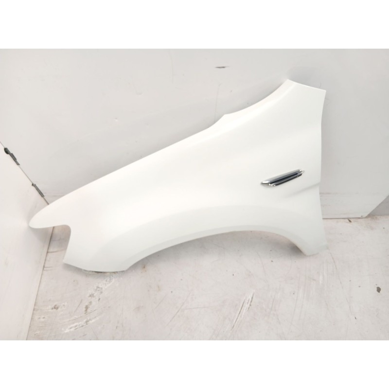 Recambio de aleta delantera izquierda para mitsubishi asx (ga_w_) 1.8 di-d (ga6w) referencia OEM IAM 5220F465  
