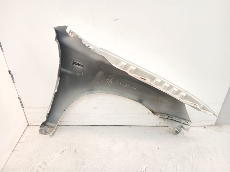 Recambio de aleta delantera izquierda para mitsubishi asx (ga_w_) 1.8 di-d (ga6w) referencia OEM IAM 5220F465  