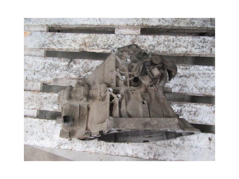 Recambio de cambio 5v (gasolina) : hyundai i30 : 1.4 g (109,04cv) [2010] para hyundai i30 1.4 g referencia OEM IAM T9J5G175656  