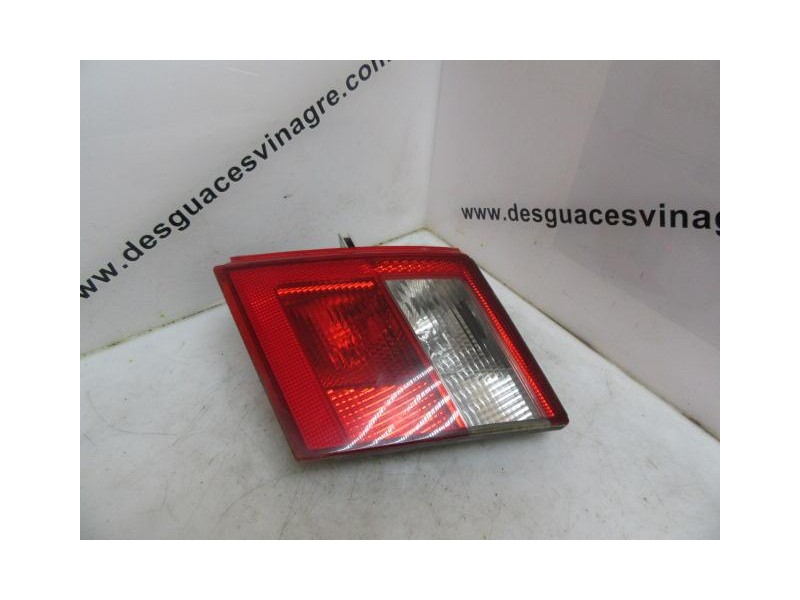 Recambio de piloto porton dch. : saab 9-5 : 3.0 tid d308l 177cv 4p [2001] para saab  9-5 3.0 tid d308l 177cv referencia OEM IAM 