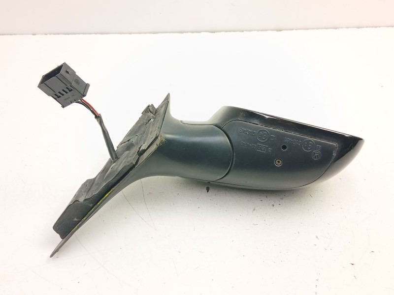 Recambio de retrovisor derecho para audi a4 b5 avant (8d5) 2.5 tdi referencia OEM IAM 8D1858532D  