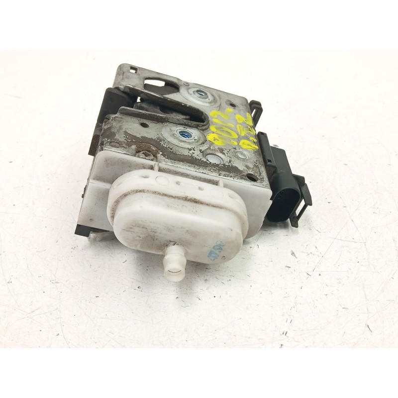Recambio de cerradura puerta delantera izquierda para audi a4 b5 avant (8d5) 2.5 tdi referencia OEM IAM 8D1837015  