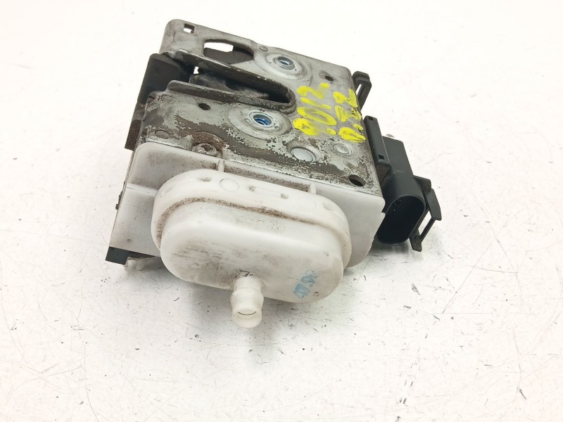 Recambio de cerradura puerta delantera izquierda para audi a4 b5 avant (8d5) 2.5 tdi referencia OEM IAM 8D1837015  