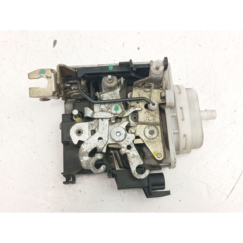 Recambio de cerradura puerta delantera izquierda para audi a4 b5 avant (8d5) 2.5 tdi referencia OEM IAM 8D1837015  