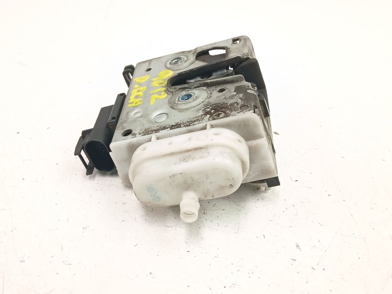 Recambio de cerradura puerta delantera derecha para audi a4 b5 avant (8d5) 2.5 tdi referencia OEM IAM 8D1837016  
