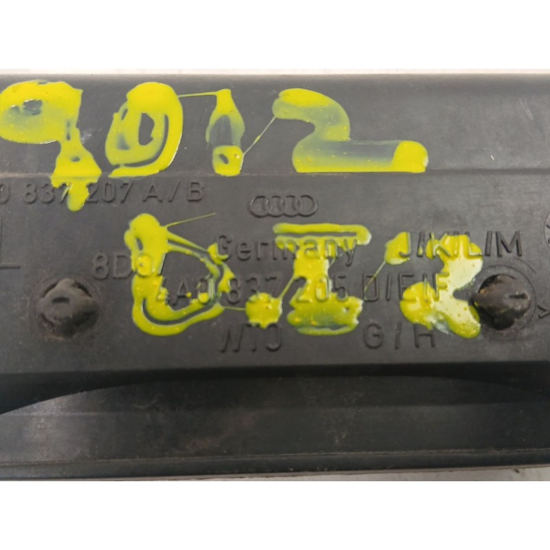 Recambio de manilla delantera izquierda para audi a4 b5 avant (8d5) 2.5 tdi referencia OEM IAM 8D0837207A  4A0837207