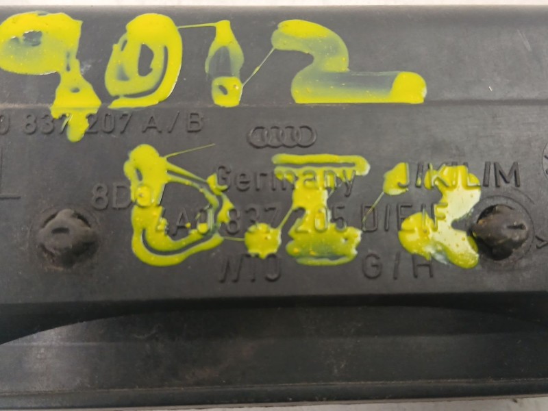Recambio de manilla delantera izquierda para audi a4 b5 avant (8d5) 2.5 tdi referencia OEM IAM 8D0837207A  4A0837207