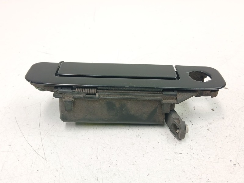 Recambio de manilla delantera derecha para audi a4 b5 avant (8d5) 2.5 tdi referencia OEM IAM 8D0837208A  4A0837206