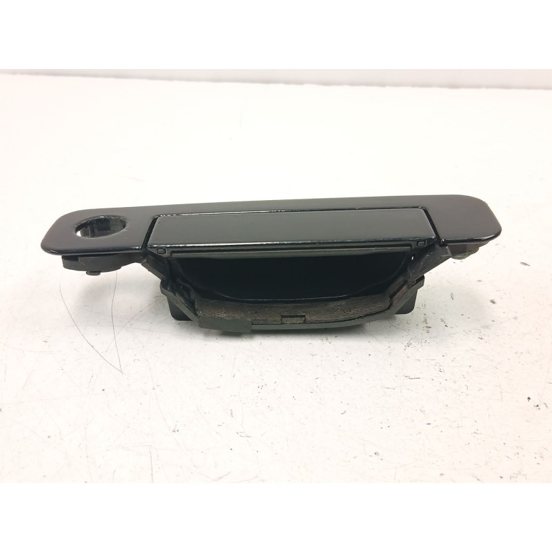 Recambio de manilla delantera derecha para audi a4 b5 avant (8d5) 2.5 tdi referencia OEM IAM 8D0837208A  4A0837206