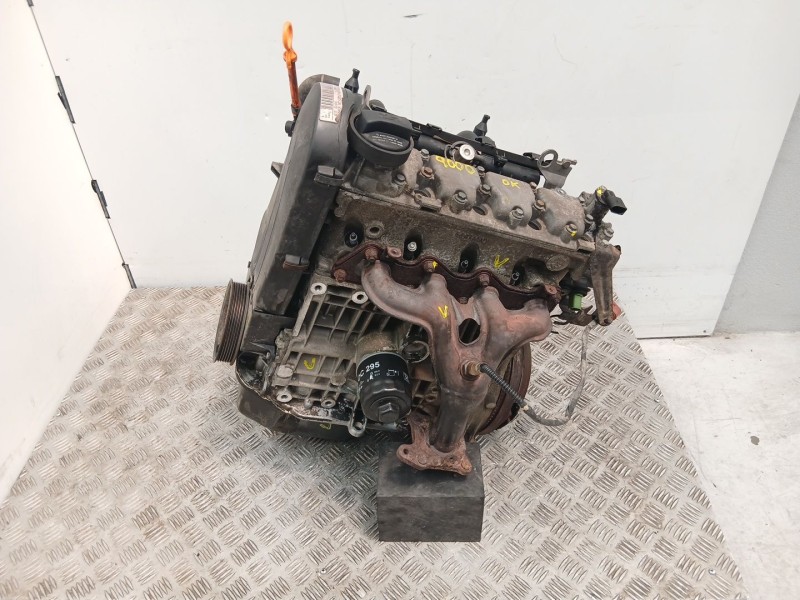 Recambio de motor gasolina para seat ibiza ii (6k1) 1.4 i referencia OEM IAM AKK  