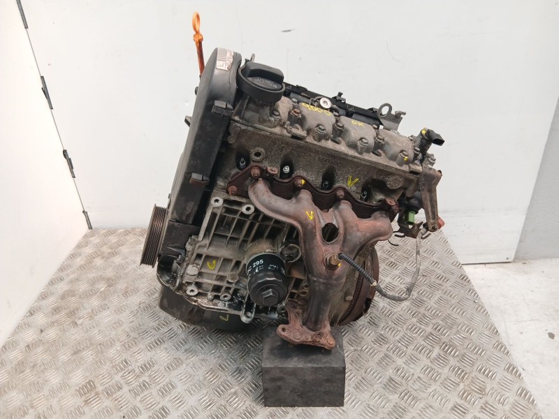 Recambio de motor gasolina para seat ibiza ii (6k1) 1.4 i referencia OEM IAM AKK  