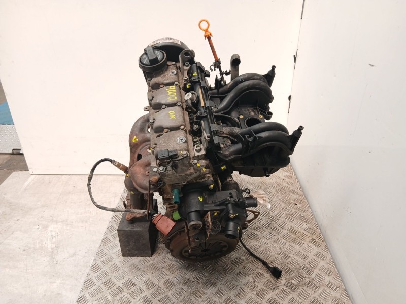 Recambio de motor gasolina para seat ibiza ii (6k1) 1.4 i referencia OEM IAM AKK  