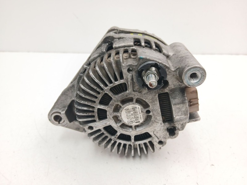 Recambio de alternador para mitsubishi asx (ga_w_) 1.8 di-d (ga6w) referencia OEM IAM 1800A334 A2TX1081B 