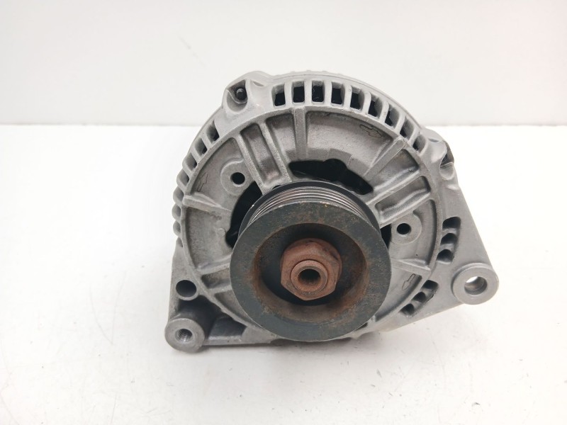 Recambio de alternador para audi a4 b5 avant (8d5) 2.5 tdi referencia OEM IAM 059903015 0986044530 