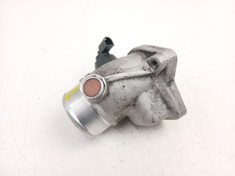 Recambio de caja mariposa para audi a4 b5 avant (8d5) 2.5 tdi referencia OEM IAM 8D0145950B  