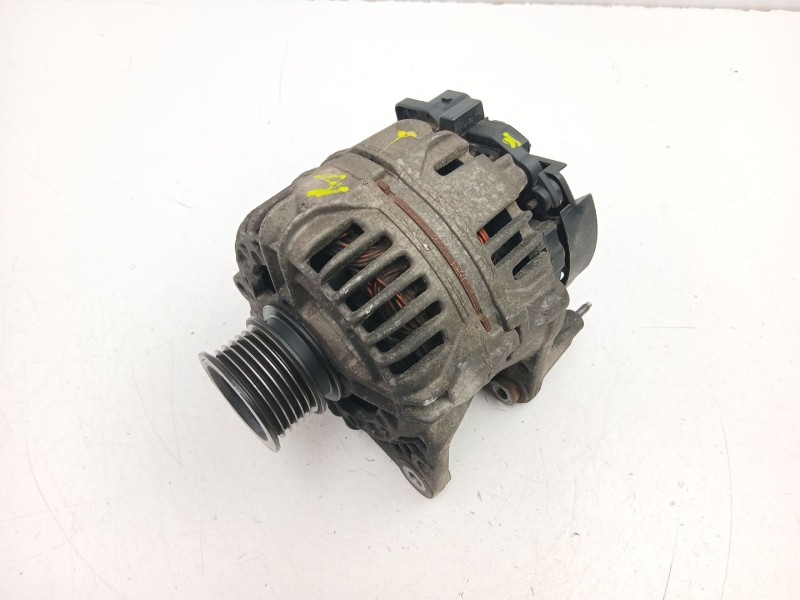 Recambio de alternador para seat ibiza ii (6k1) 1.4 i referencia OEM IAM 037903025L 0124315005 