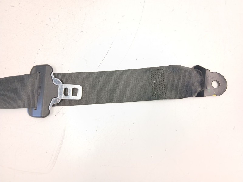 Recambio de cinturon seguridad trasero derecho para dacia duster (hs_) 1.5 dci referencia OEM IAM 8200751262  